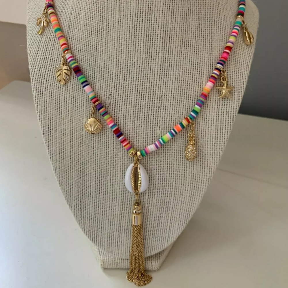 🌷 SOLD 🌷Lilly Pulitzer Necklace